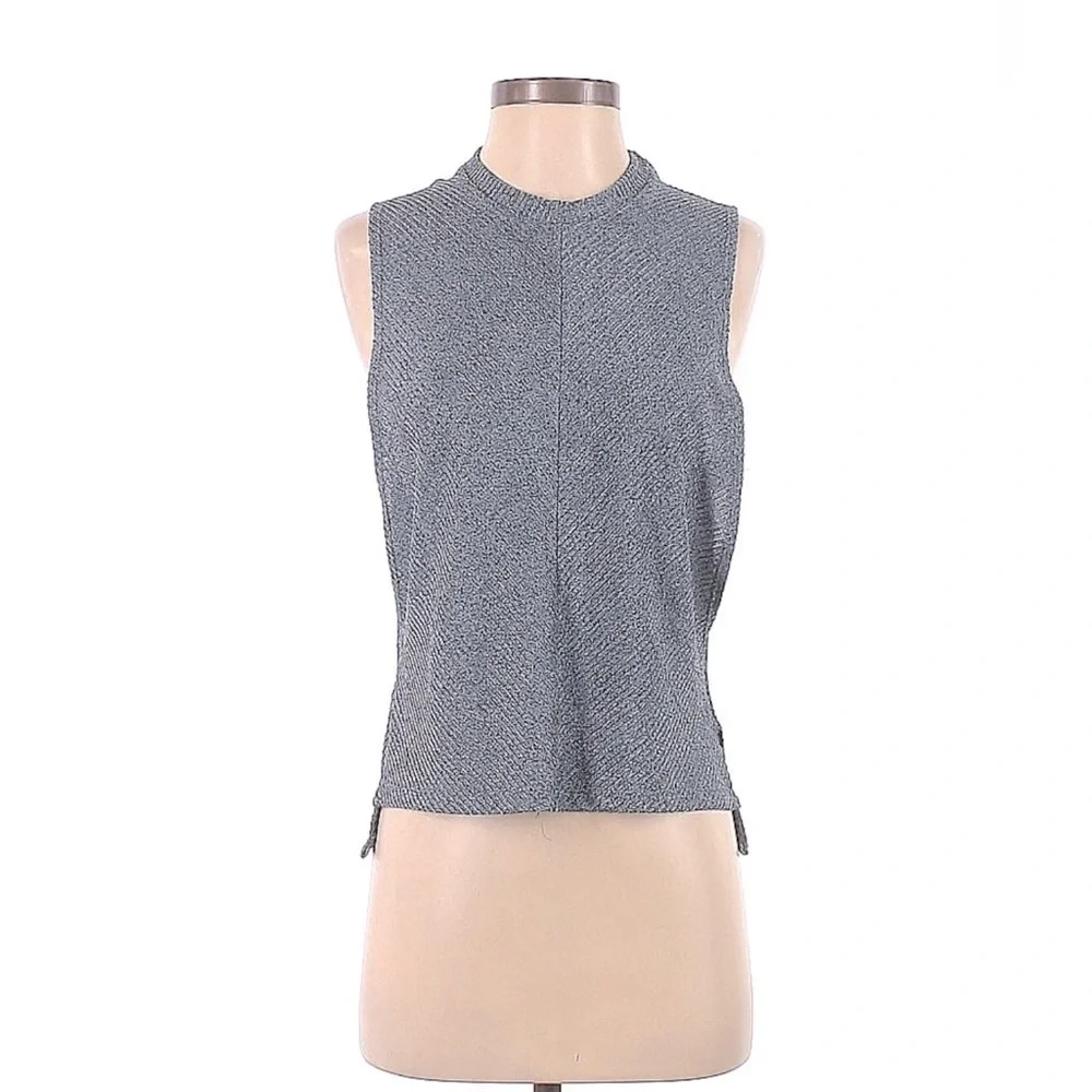 Beloforte OverSized Sleeveless Blouse | SIZE XS - Picture 3 of 8